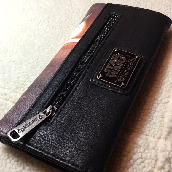 🌟Star Wars🌟Trifold Wallet - Picture 3 of 14